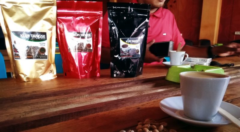 Menikmati Kopi Liberika, Kopi Khas Tangse Langsung dari Ahlinya