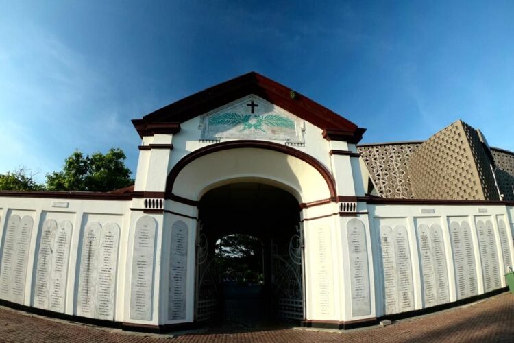 Kuburan Belanda Kerkhof Petjut